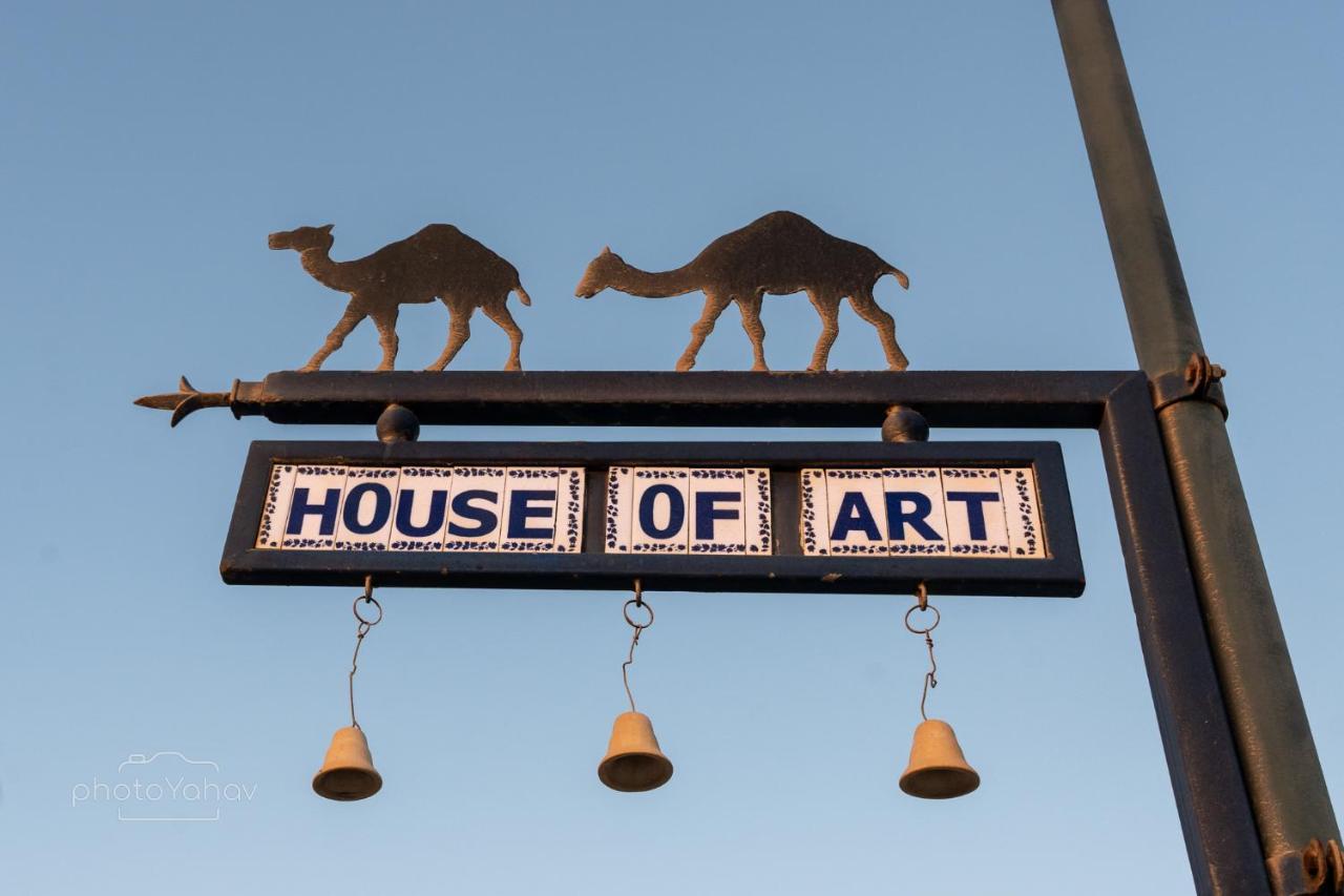 Hotel House Of Art Arad Exterior foto